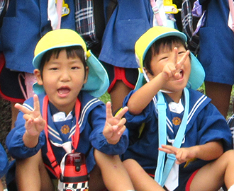 アフリカンサファリ「バス遠足」①